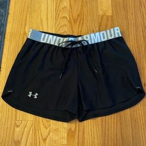 Under Armour Athletic Shorts size XS
